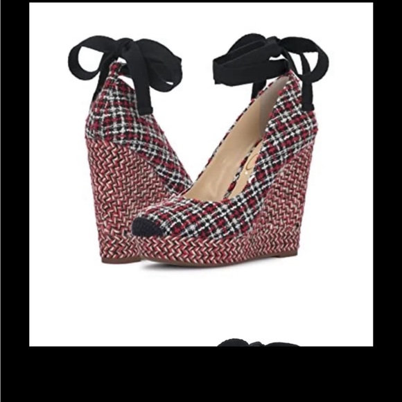 Jessica Simpson Wedges - Picture 1 of 3
